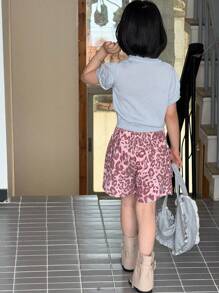 SHEIN Y2K YOUNG GIRL 别致街头风格复古休闲学院风彩色豹纹棉质工装牛仔短裙，松紧腰身，实用风琴口袋，百搭时尚，适合派对、音乐节、感恩节、返校季 - 粉色 - 查看 2