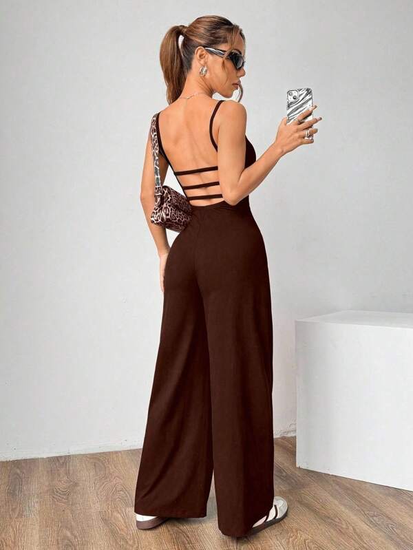 SHEIN PETITE وثبة صيفية بسيطة صلبة اللون ذات ظهر مفرغ للنساء