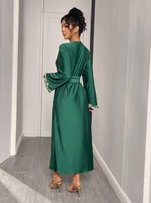 SHEIN Bata de dormir de punto con mangas anchas y decoración de ribete bordado para mujer, otoño - Verde - Ver 2