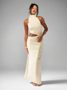 MISSGUIDED Elegant High Neck Cut Out Evening Maxi Dress Sleeveless Form Fitting Special Occasion Floor Length Ruched Party Gown