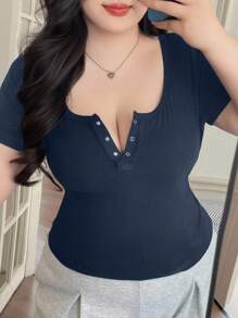 Dazy Plus Black Short Sleeve Casual Cropped T-Shirt With Wrap Front Placket - Navy Blue - View 2