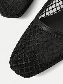 MOTF PREMIUM COMFORTABLE MINIMALIST MARY JANE FLAT SHOES FOR WOMEN, VERSATILE FOR COMMUTE, SUITABLE FOR HALLOWEEN FOR CHRISTMAS - Black - View 6