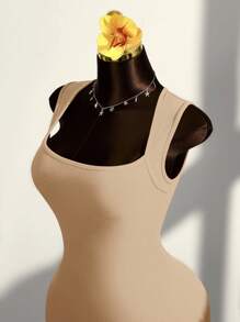 Amplova 宽肩带方领紧身迷你连衣裙 - 卡其色 - 查看 4