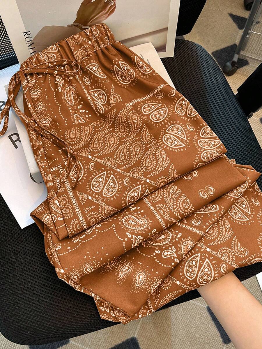 Franclia Women's Green Fashionable Floral Print Vacation Pants, Spring/Summer Fall Cloth For Women - Brown - View 1