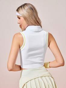 CourtClass Women's Contrast Binding Zipper Front Collared Cropped Athletic Top