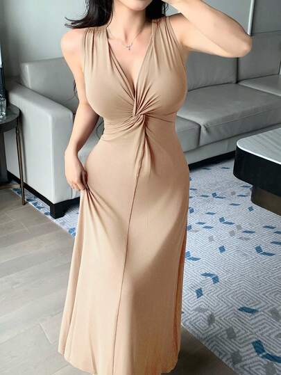 DAZY Minimalist Solid Color Twist Knitted Fitted Sleeveless Dress, Women Loungewear Pajama