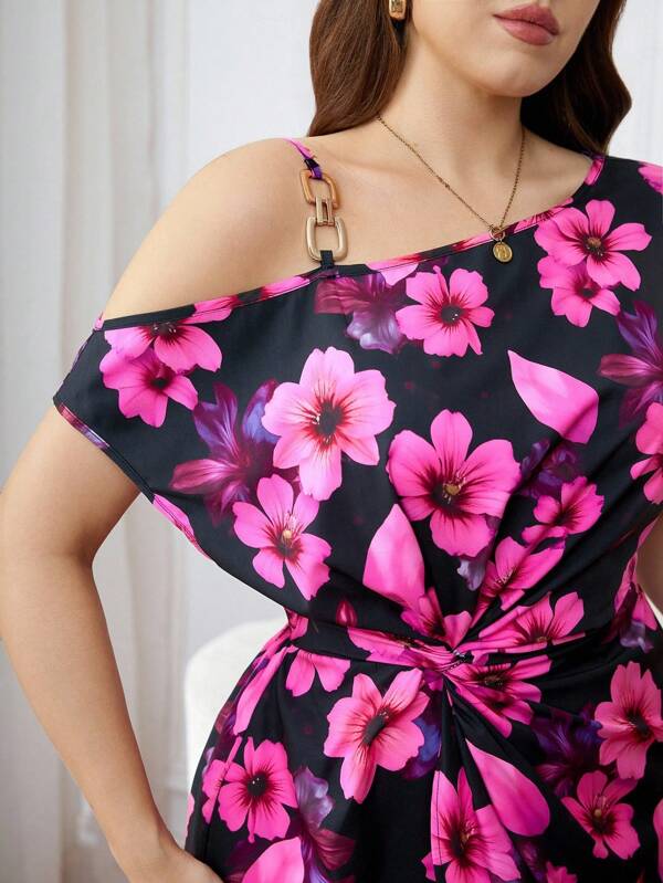 SHEIN Clasi Plus Size Summer Elegant Metal Decor Floral Printed Strappy Dress,Business Casual Woman