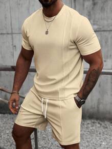 Manfinity CasualCool Ensemble deux pièces décontracté en tricot de couleur unie de base pour hommes d'été, col rond, manches courtes. Convient pour le port quotidien décontracté. Cadeau adapté pour le mari et le petit-ami.