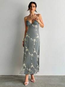 Aloruh 女士性感优雅深V领褶饰胸围刺绣修身腰部浪漫刺绣连衣裙 - 彩色 - 查看 5