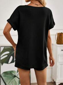 SHEIN LUNE 2件套女士夏季纯色V领短袖T恤和短裤休闲套装