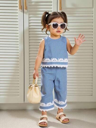 SHEIN Playful Pals 2pcs Newborn Infant Girls Crew Neck Sleeveless Blue Striped Floral Lace Decorated Top And Elastic Waist Pants Set, Comfortable Cute Sweet Outfit For Spring Summer Autumn, Suitable For Home And Outing