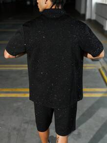 PAVTROS Bộ áo sơ mi tay ngắn và quần short thời trang mùa hè Manfinity Streetrush dành cho nam, họa tiết kim tuyến vàng ngẫu nhiên, trang phục ấm áp - màu đen - Xem 7