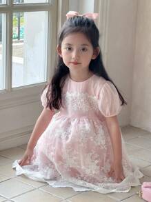 Dazy Kids Vestido de fiesta de cumpleaños de largo medio con cuello redondo y parches de encaje para niñas (talla pequeña)