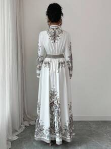 Rafferiza 度假宫廷风V领灯笼袖荷叶边下摆复古印花长连衣裙，女款，适合大学秋季穿着 - 白色 - 查看 2