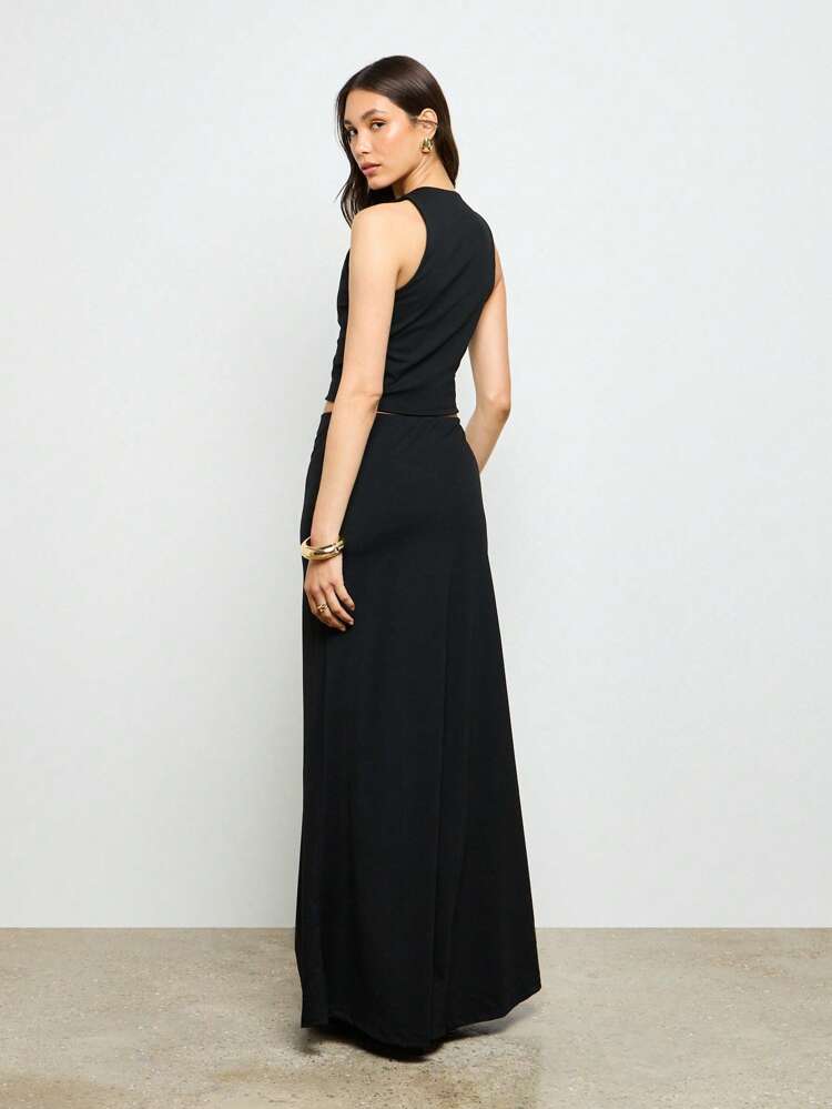 Plunging V-Neck Crop Tank And Floor Length Mermaid Skirt Two-Piece Outfit