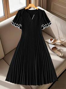 DreamSkyne Váy xếp ly sọc thanh lịch mùa hè cho nữ cỡ lớn - màu đen - Xem 1