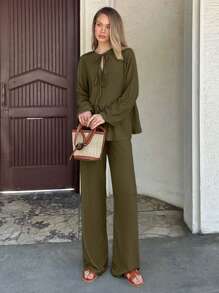 WOMEN TWO PIECES OUTFIT WITH TIE KNOT DETAILED - Army Green - View 3