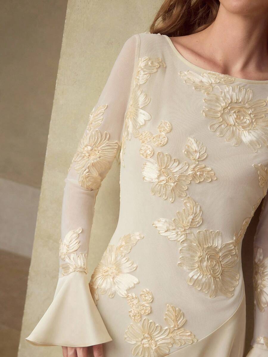 MOTF PREMIUM WOMEN ELASTIC MESH EMBROIDERY PATCHWORK FLARE SLEEVE LONG DRESS - Apricot - View 2