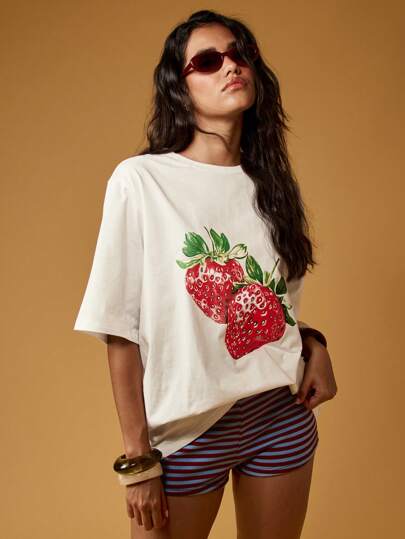 Embroidered Logo Dropped Shoulder Loose Fit Crop T-Shirt