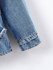 SHEIN Playful Pals 年轻女孩牛仔夹克和外套，复古水洗中长牛仔夹克，休闲宽松女孩牛仔夹克，荷叶边下摆，中蓝色，柔软舒适的牛仔面料，适合日常穿着，秋冬新品 - 中等水洗藍 - 查看 8
