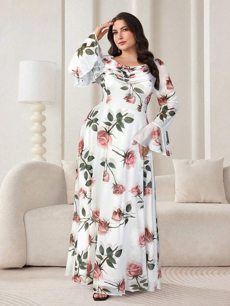 Modelyn 大码优雅花卉印花喇叭袖连衣裙