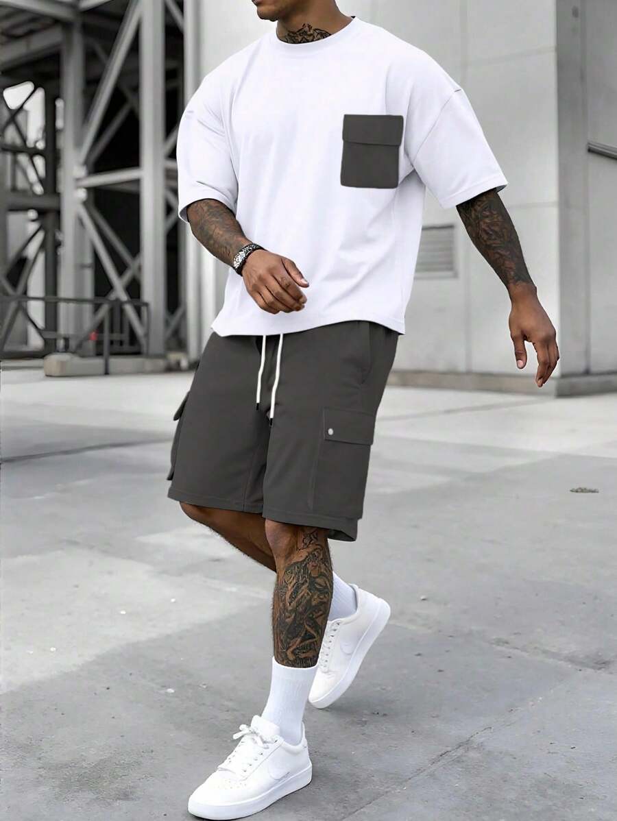 Manfinity Homme Men's Summer Casual Contrast Color Pocket Short Sleeve T-Shirt & Utility Shorts Set Men Two Piece Casual Short Sets Men Summer Sweatsuit