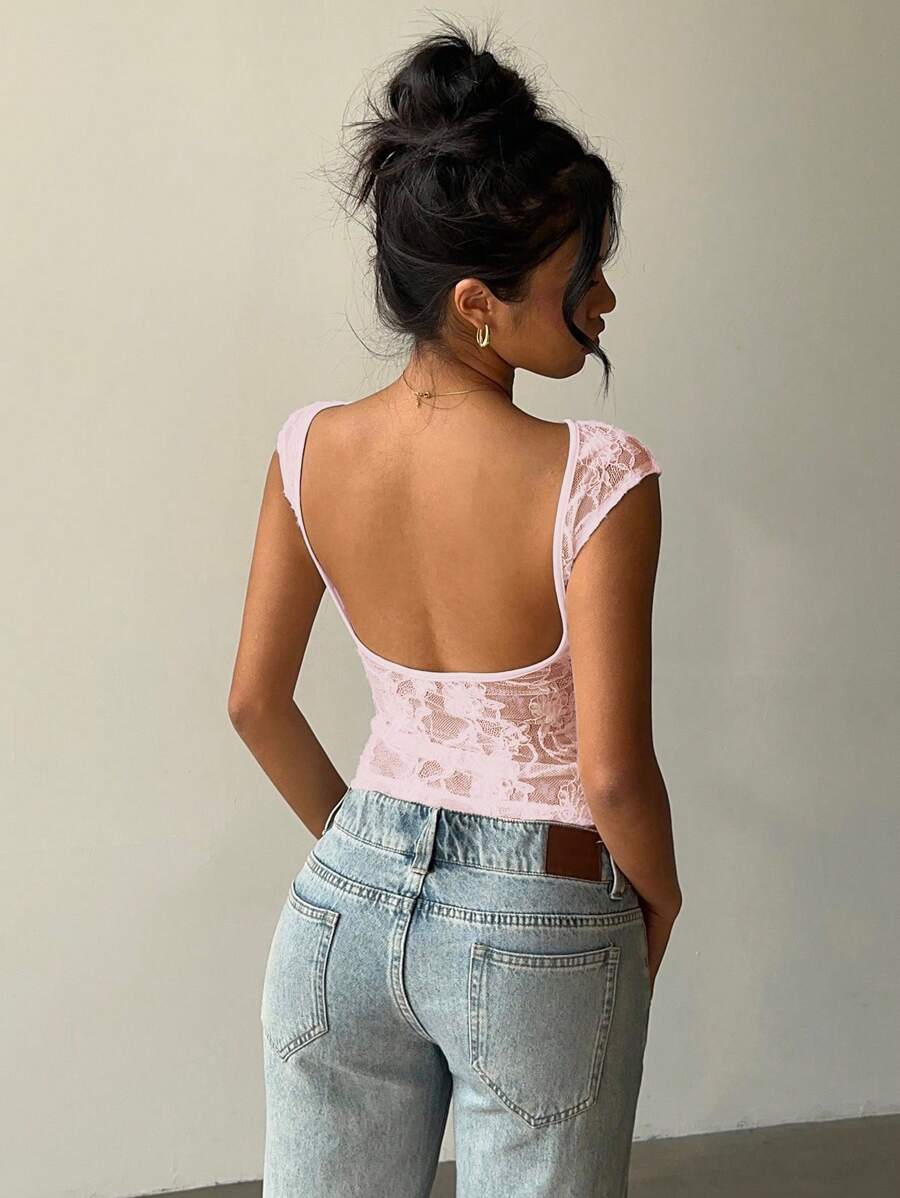 Aloruh Lace Splicing Short Sleeve Sexy Backless Top - Baby Pink - View 1