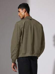 SUMWON 经典飞行员夹克军装风格轻便春秋休闲外套拉链立领街头潮流都市时尚 - 軍綠色 - 查看 8