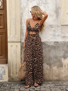 SHEIN VCAY Mono holgado de pierna ancha sin mangas con estampado de leopardo para mujer, para vacaciones de primavera/verano, atuendos casuales de verano para mujer, ropa occidental para mujer, estilo boho chic, atuendo de concierto country, atuendo de festival vacacional, atuendo de playa para mujer, blusa con nudo adelante