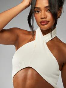 MISSGUIDED 3 Pack Halter Neck Crop Top Bundle Ribbed Crossover Front Summer Festival Essential Fashion Multipack Sleeveless Basic Tank Tops