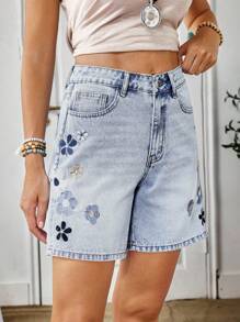 EMERY ROSE Women's Floral Embroidery Pocket Loose Casual Denim Shorts - Blue - View 4