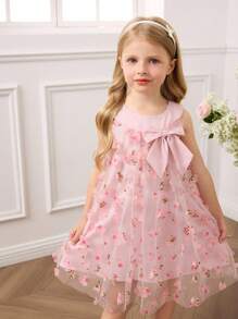 SHEIN Kleine Mädchen 3D Blumen Netz ärmelloses anliegendes Kleid