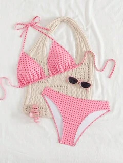 Beachwear 