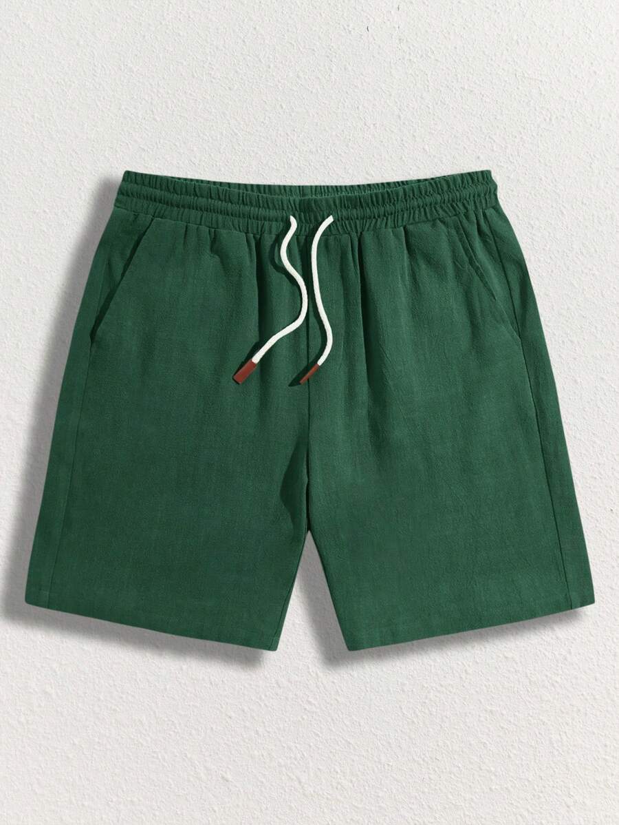 Manfinity BRENVOR 男士休闲抽绳腰绿色直筒梭织短裤，适合日常穿着