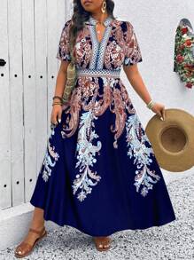 SHEIN Clasi 加大码立领印花高腰喇叭下摆度假优雅休闲连衣裙 - 彩色 - 查看 3