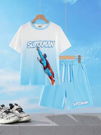 SUPERMAN X SHEIN Tween Boy Casual Cartoon Hero & Letter Graphic Gradient Short Sleeve T-Shirt And Drawstring Waist Shorts Set, Summer