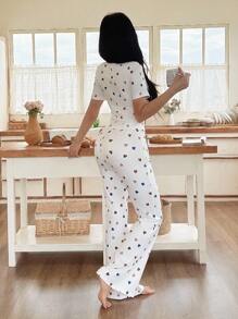 SHEIN Women Heart Print Square Neck Tight Fitted Top And Bell-Bottom Pajamas Set, Casual Sleepwear Heart Pajama Set Cute Lounge Set Womens Lounge Sets 2 Piece Pajama Set Women Womens Heart Pajamas Print