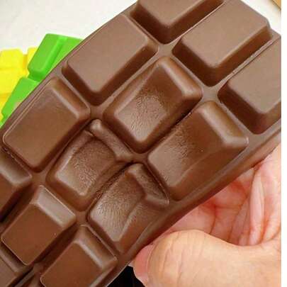 1PC Simulation Chocolate Squishy Stress Relief Toy Pinch Pinch Fun Stress Relief Vent Toys Office Stress Reliever Small Gift Ornaments Squishy Toy Toys Squishy Taba Squishy