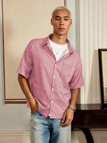 Manfinity Hypemode Men's Casual Plaid Front Button Loose Short Sleeve Shirt, Summer - Red and White - View 4