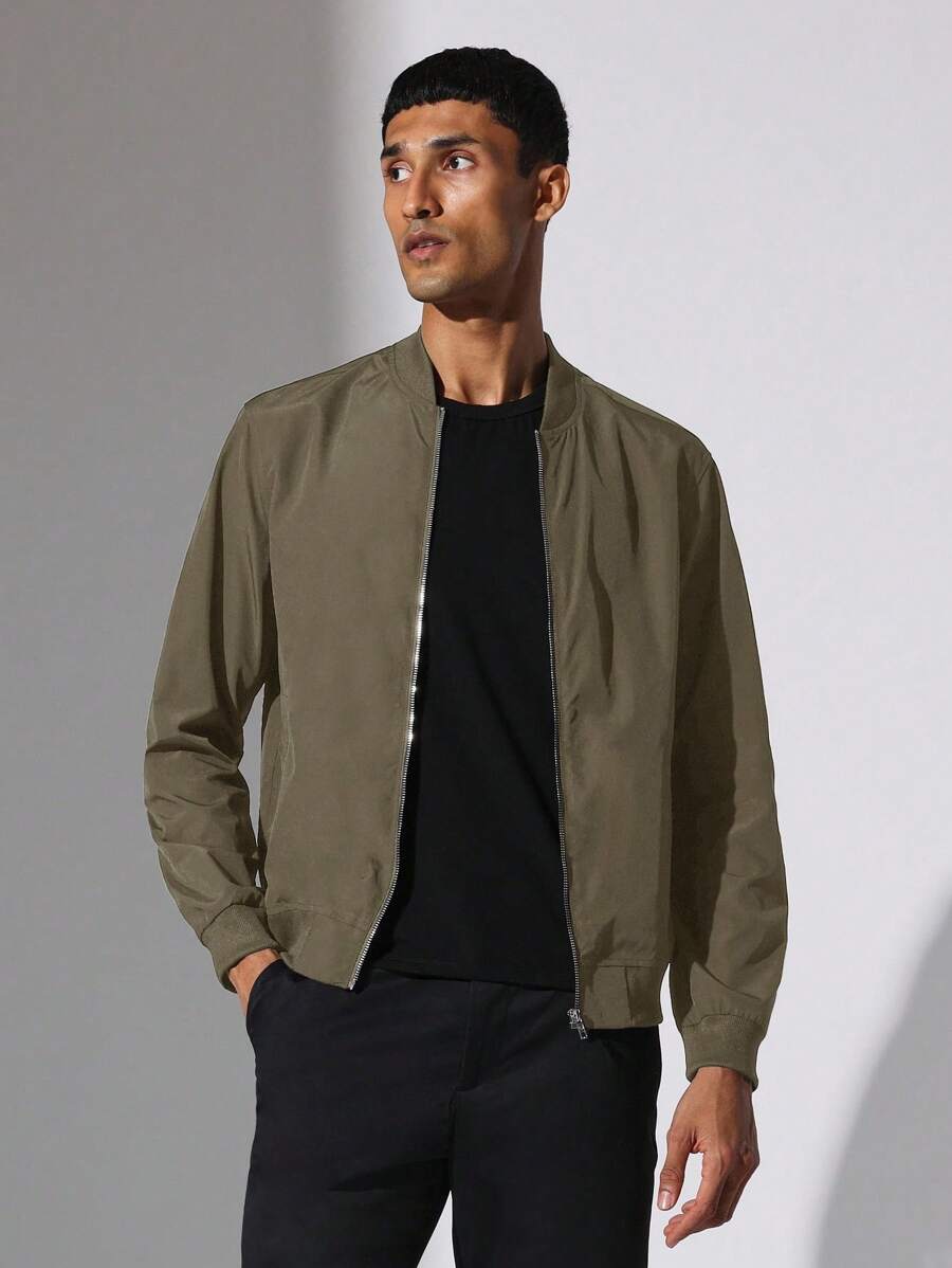 SUMWON 经典飞行员夹克军装风格轻便春秋休闲外套拉链立领街头潮流都市时尚 - 軍綠色 - 查看 1