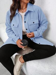 SHEIN LUNE 大码纯色纽扣前口袋休闲长袖夹克浅蓝色衬衫女款淡蓝色灯芯绒衬衫女款蓝色短袖外套蓝色衬衫夹克女款浅蓝色夹克女款淡蓝色衬衫女款灯芯绒衬衫女款浅蓝色短袖外套蓝色衬衫女款 - 淺藍色 - 查看 1