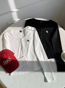 Comfortcana 2pcs Women's Solid Color Henley Neck Embroidery Slim Fit Long Sleeve T-Shirts - Black and White - View 4