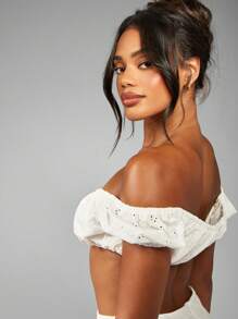 MISSGUIDED 露肩英式刺绣文胸夏季节日波西米亚风短款上衣海滩度假褶饰孔眼蕾丝休闲日 - 白色 - 查看 6