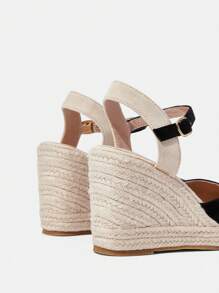 Styleloop Women's Vacation Casual Fashionable Thick Sole Wedge Shoes