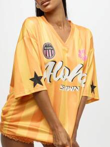 SUMWON WOMEN Camiseta de cuello en V tipo balón de verano con estampado de rayas hawaianas Aloha, gráficos retro con diseño de la isla de Hawai y flor de hibisco para vacaciones en la playa, con silueta oversize