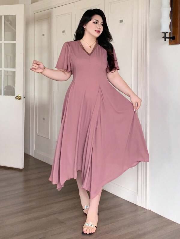 Dazy Plus Plus Size Women's Elegant V-Neck Lace Splice Asymmetrical Hem Flowy Summer Dress