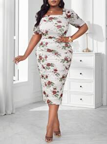 SHEIN Lady فستان جسم مثبت بطبعات زهور أنيقة للسيدات البدينات، فساتين صيفية أنيقة للسيدات البدينات فساتين أنيقة للسيدات البدينات - متعدد الألوان - مشاهدة 4