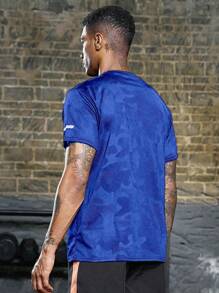 Manfinity Sport Corelite Men's Camouflage Pattern Round Neck Short Sleeve Sports T-Shirt