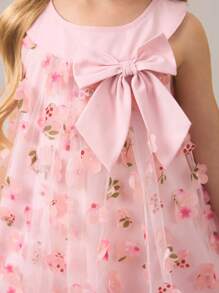 SHEIN Kleine Mädchen 3D Blumen Netz ärmelloses anliegendes Kleid