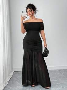 Elenzga Plus Size Women's Solid Color Off Shoulder Ruched Fish-Tail Hem Elegant Dress - Black - View 1